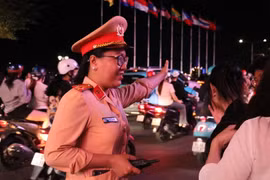 Đêm giao thừa, TP HCM cấm những đường nào?