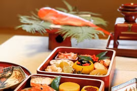 Món ăn may mắn ngày Tết của các quốc gia châu Á