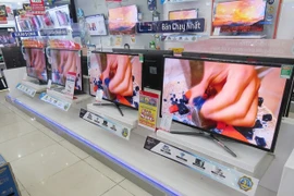 Ham giảm giá 50% khi mua tivi trưng bày, phải trả lại sau 2 tháng, đền bù 2 triệu