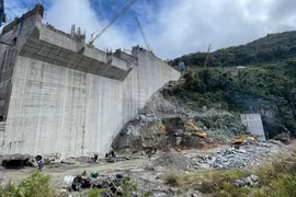 Vụ tai nạn 5 người thương vong: Lập đoàn kiểm tra Thủy điện Đăk Mi 1