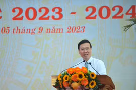 Chủ tịch nước dự khai giảng tại Trường dân tộc nội trú Gia Lai