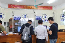 Nhiều thắc mắc sau ngày đầu đăng ký biển số xe định danh