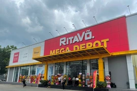 Hoãn phiên tòa vụ Tập đoàn Rita Võ kiện khách hàng