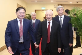 Đội ngũ trí thức là lực lượng quan trọng thúc đẩy sự phát triển của xã hội