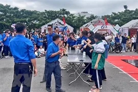 Xác minh thông tin học sinh cấp 3 thi uống bia tại Hội trại TP Uông Bí