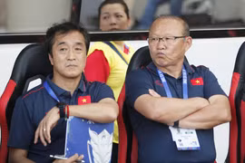 Chuyên gia bóng đá nói về tin đồn HLV Park Hang-seo về V.League 