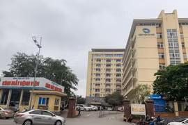 Quảng Ninh: Phó Giám đốc nhà máy gạch treo cổ tại bệnh viện