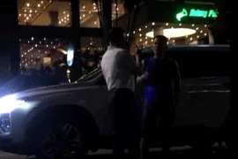 Tự xưng Trưởng Công an phường Bãi Cháy dọa đánh người