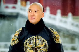  Đa Nhĩ Cổn không làm Hoàng đế, nhưng quyền bính nghiêng ngả triều đình