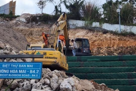 Quảng Ninh: Sửa chữa sạt lở bờ kè khu biệt thự Ban Mai vẫn chậm tiến độ