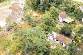 Quảng Ninh: Công ty gốm Giếng Đáy gây sạt lở, TP Hạ Long di dời dân