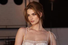 Bạn gái tin đồn mới đẹp tựa nữ thần của Leonardo DiCaprio là ai?