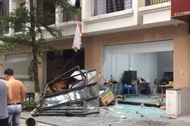 Hà Nội: Nổ khí gas kinh hoàng ở cửa hàng kinh doanh đồ ăn