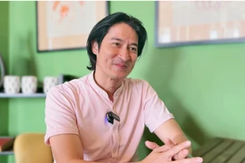 Diễn viên Huy Khánh: “Ồn ào tình ái khiến tôi bị hạn chế đất diễn“