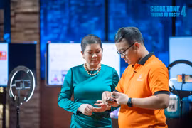 Từ chối 30 tỷ của Shark Hưng, startup chốt deal với Shark Liên... nhận ngay 300 triệu quẹt thẻ