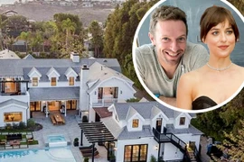 Mỹ nhân '50 sắc thái' sống cùng bạn trai hơn 12 tuổi ở biệt thự 300 tỷ