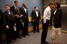 Những khoảnh khắc ngọt ngào của vợ chồng Tổng thống Obama