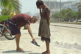 Những bức ảnh lay động lòng người trên thế giới