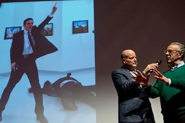 Ảnh đại sứ Nga bị ám sát đoạt giải World Press Photo 2017