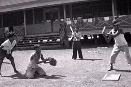 Hé lộ cuộc sống ở Panama đầu thập niên 1940