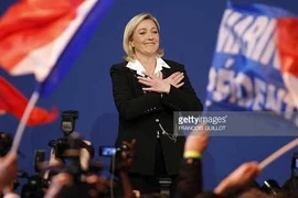 Bầu cử Tổng thống Pháp: Marine Le Pen trỗi dậy mạnh mẽ