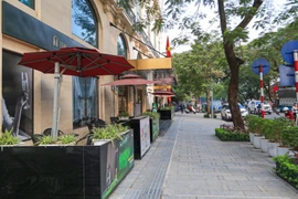 Cần minh bạch về quản lý, khai thác vỉa hè, đường ở Hà Nội