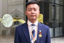 Cho thôi Ủy viên Ủy ban T.Ư MTTQ Việt Nam với Quang Linh