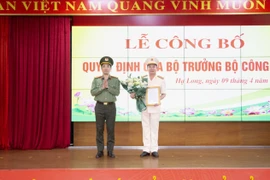 Thăng cấp hàm Đại tá với Phó Giám đốc Công an tỉnh Quảng Ninh