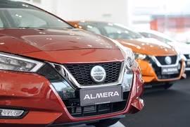 Nissan Almera giá 469 triệu tại Việt Nam, cắt bỏ nhiều trang bị