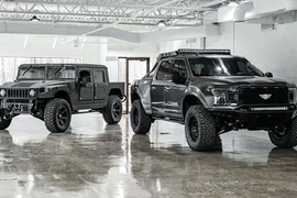 Siêu bán tải Ford F-150 Mil-Spec V8 bán ra hơn 2 tỷ đồng