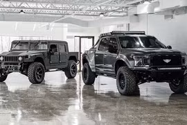 Siêu bán tải Ford F-150 Mil-Spec V8 bán ra hơn 2 tỷ đồng