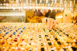 Giá vàng giảm phiên thứ 5 liên tiếp