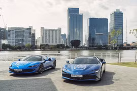 Đại gia Việt "xách" Ferrari 296 GTS dự hành trình siêu xe Gumball 3000