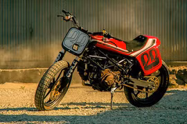 Ducati Monster street tracker “hàng thửa” từ Volkswagen 
