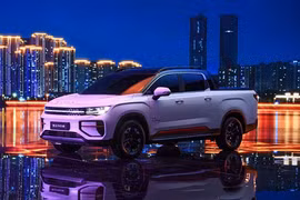 Radar RD6 - bán tải điện phong cách Ford Ranger, chạy 600 km/lần sạc