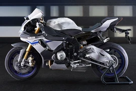 Sở hữu siêu môtô Yamaha R1M giá chỉ 0 đồng