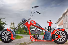 "Choáng" với xe máy khủng nhất thế giới - nặng 5,5 tấn 