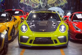 Đại gia Vũng Tàu “tậu” Porsche 911 GT3 RS Weisach Package kịch độc