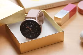 Galaxy Watch Active2 đã thay đổi về cả thiết kế và tính năng