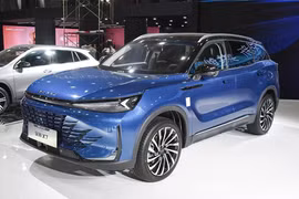 SUV Beijing X7 2023: Hãng xe nào phải dè chừng?