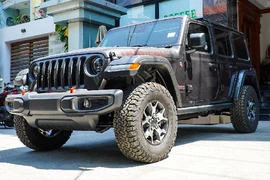 Chi tiết Jeep Wrangler Unlimited Rubicon đầy hấp dẫn ở Sài Gòn