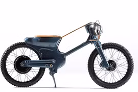 Soi “hàng độc” Honda Super Cub 79 đầu vênh, máy cánh