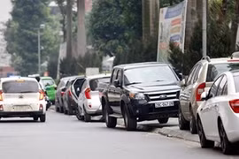 Lưu ý 14 vị trí cấm dừng đỗ ôtô dù không có biển cấm