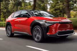 Toyota bZ4X chạy điện thể sẽ có thêm biến thể GR "nóng bỏng" hơn
