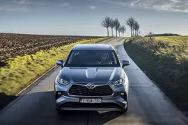 Toyota Highlander 2021 mới đạt tiêu chuẩn 5 sao của ANCAP