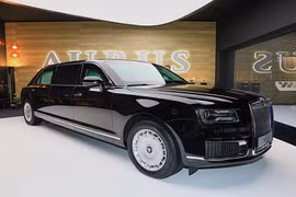 Aurus "đối thủ" Rolls-Royce mở showroom đầu tiên ở Moscow, Nga