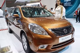 Nissan Sunny 2017 ra mắt Châu Á giá từ 262 triệu 