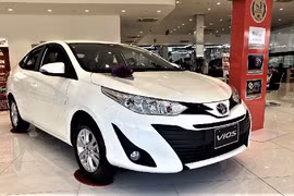 "Mẫu xe quốc dân" Toyota Vios bất ngờ “đại hạ giá” 