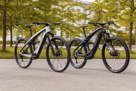 Xe đạp nhà giàu Porsche Cross Performance giá 334 triệu đồng có gì đặc biệt?