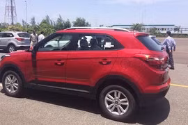 Crossover giá rẻ Hyundai Creta lộ hàng loạt ảnh chi tiết